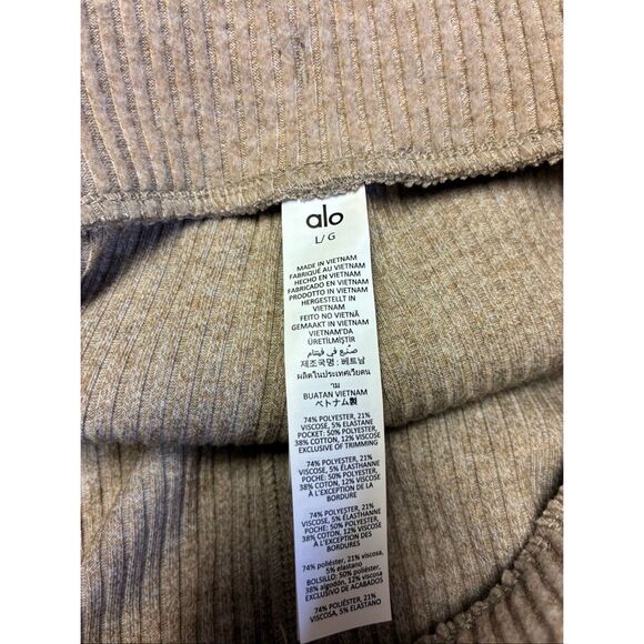 ALO NWT Muse Wide Leg Pants in Gravel Various Sizes Sold Out!!! - Picture 11 of 11